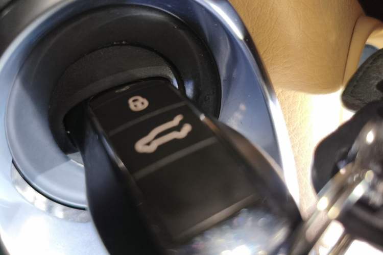 Used Porsche Cayenne 2016 Cayenne 3.0T Vehicle Key