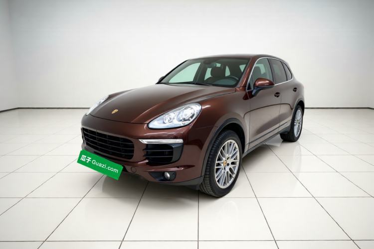 Used Porsche Cayenne 2016 Cayenne Platinum Edition 3.0T Guazi used car, China used car export, Used car for sale, Used Porsche cars, Cheapest cars for sale