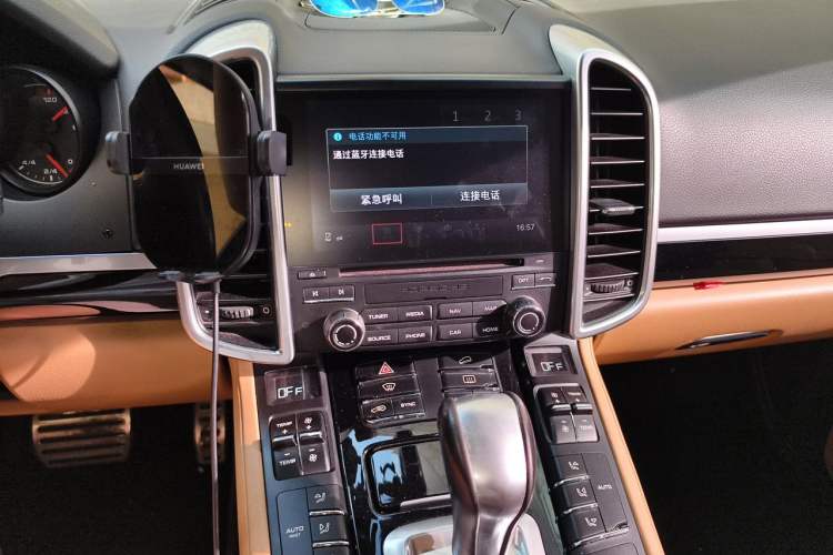 Used Porsche Cayenne 2016 Cayenne 3.0T Audio And AC Panel