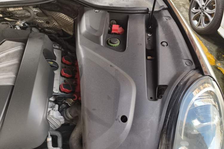 Used Porsche Cayenne 2016 Cayenne 3.0T Engine Bay Left