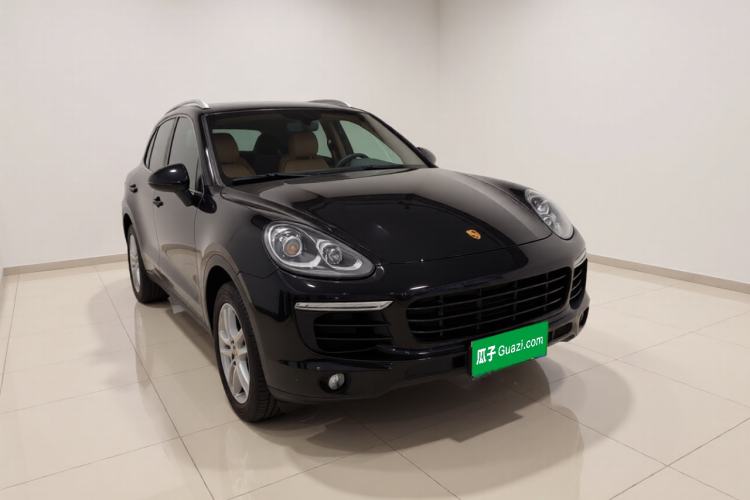 Used Porsche Cayenne 2016 Cayenne 3.0T Front Right 45 Deg