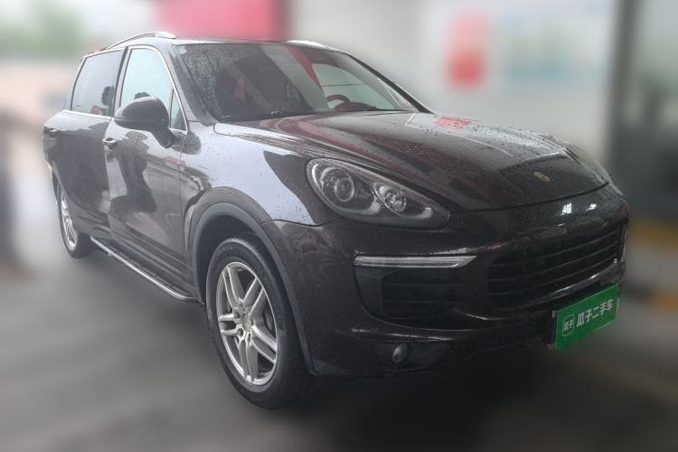 Used Porsche Cayenne 2016 Cayenne Platinum Edition 3.0T Front Right 45 Deg