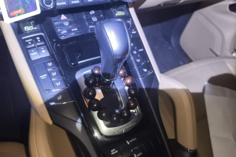 Used Porsche Cayenne 2016 Cayenne 3.0T Gear Lever