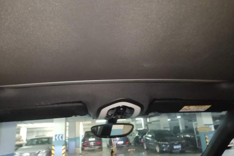 Used Porsche Cayenne 2016 Cayenne Platinum Edition 3.0T Headliner