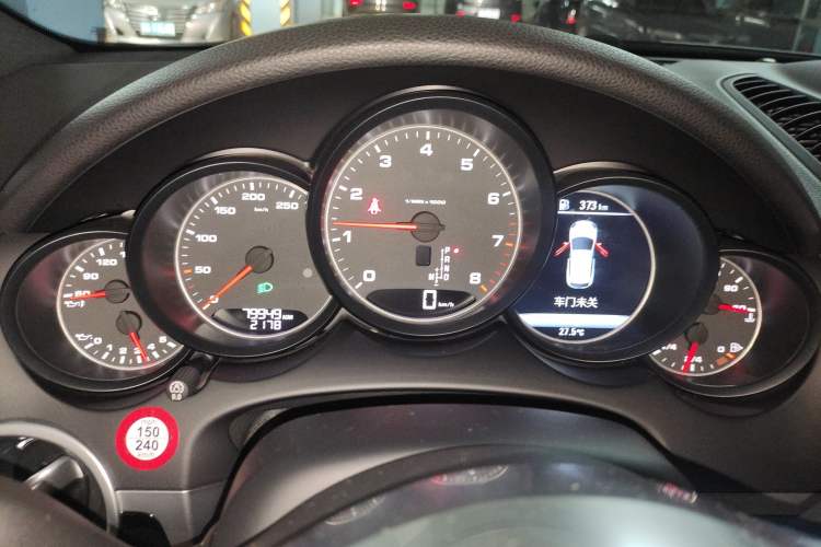 Used Porsche Cayenne 2016 Cayenne Platinum Edition 3.0T Instrument Cluster