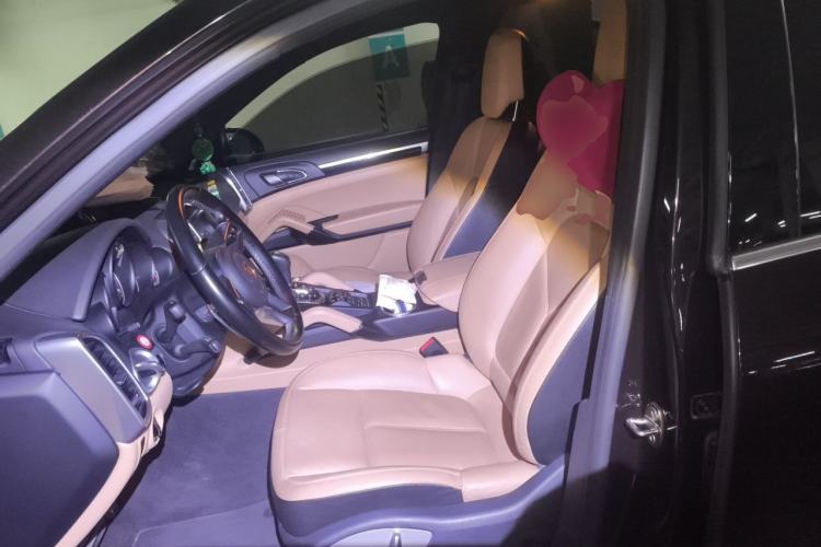 Used Porsche Cayenne 2016 Cayenne 3.0T Left Front Seat