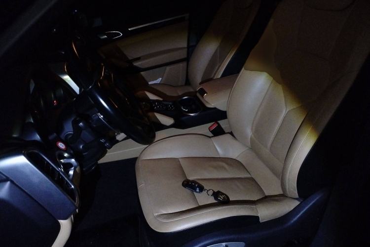 Used Porsche Cayenne 2016 Cayenne 3.0T Left Front Seat