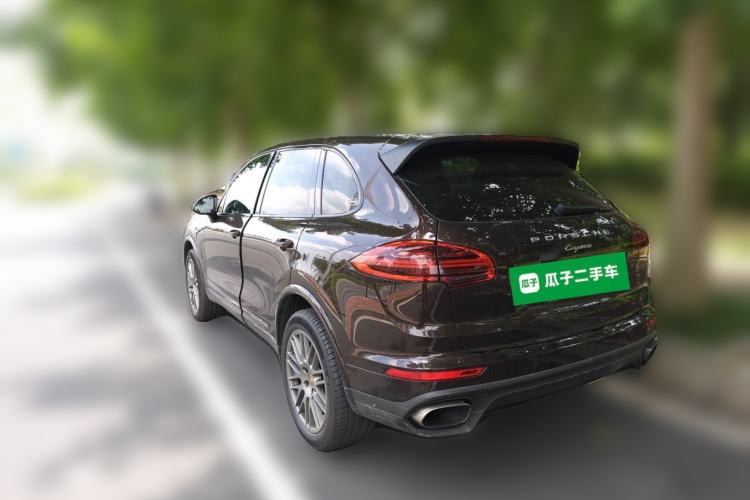 Used Porsche Cayenne 2016 Cayenne Platinum Edition 3.0T Rear Left 45 Deg