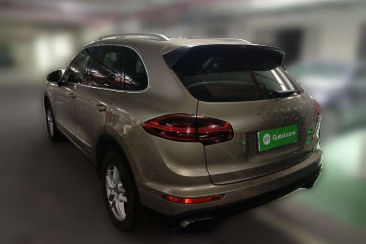 Used Porsche Cayenne 2016 Cayenne 3.0T Rear Left 45 Deg