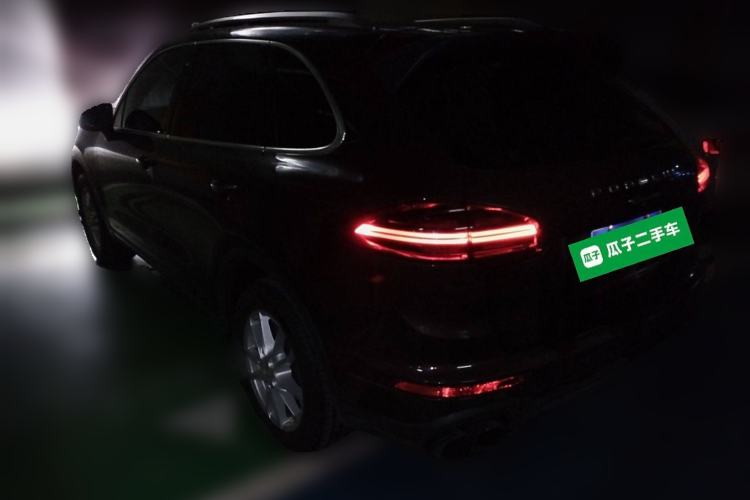 Used Porsche Cayenne 2016 Cayenne 3.0T Rear Left 45 Deg