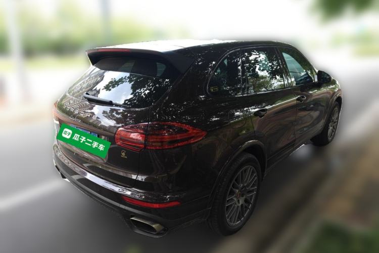 Used Porsche Cayenne 2016 Cayenne Platinum Edition 3.0T Rear Right 45 Deg