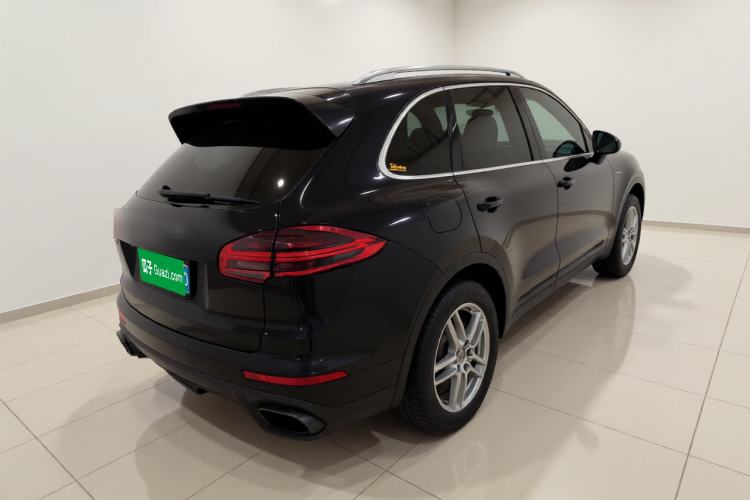 Used Porsche Cayenne 2016 Cayenne 3.0T Rear Right 45 Deg