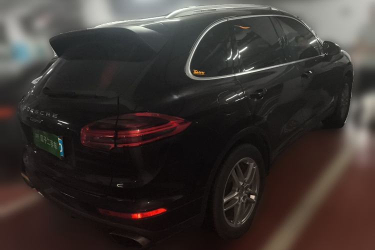 Used Porsche Cayenne 2016 Cayenne 3.0T Rear Right 45 Deg