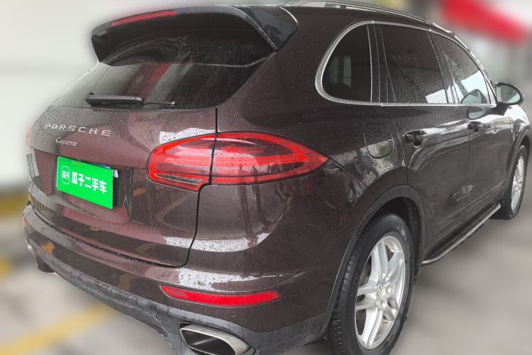 Used Porsche Cayenne 2016 Cayenne Platinum Edition 3.0T Rear Right 45 Deg