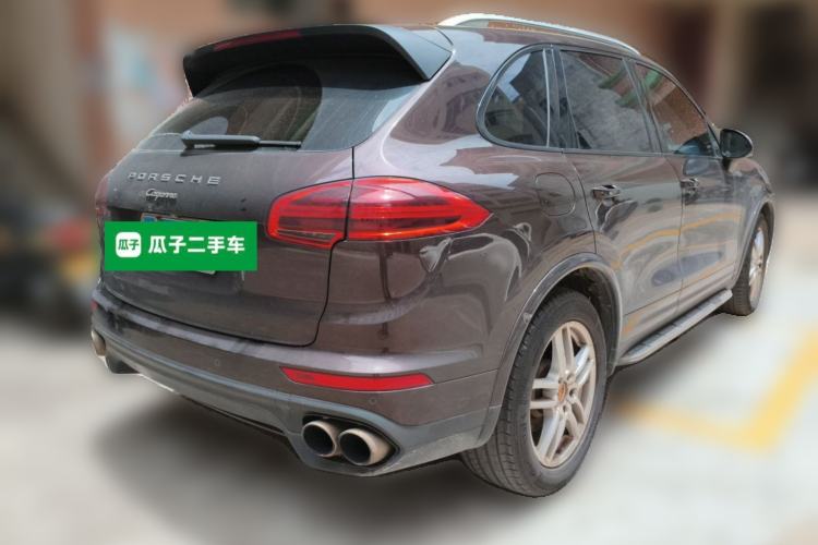 Used Porsche Cayenne 2016 Cayenne Platinum Edition 3.0T Rear Right 45 Deg