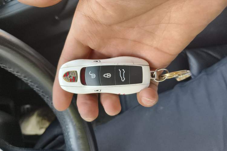 Used Porsche Cayenne 2016 Cayenne S 3.6T Vehicle Key