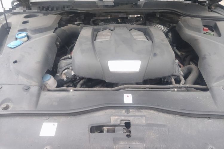 Used Porsche Cayenne 2016 Cayenne 3.0T Engine Bay