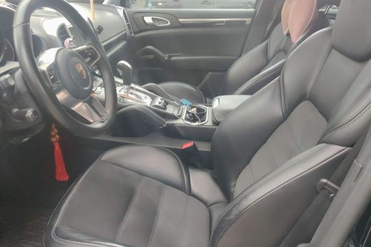 Used Porsche Cayenne 2016 Cayenne 3.0T Left Front Seat