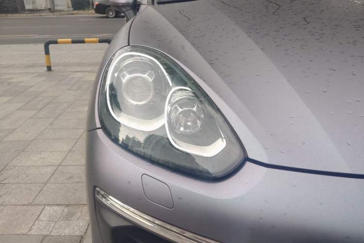 Used Porsche Cayenne 2016 Cayenne 3.0T Right Front Headlight