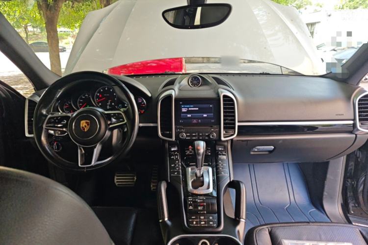 Used Porsche Cayenne 2016 Cayenne 3.0T Center Console