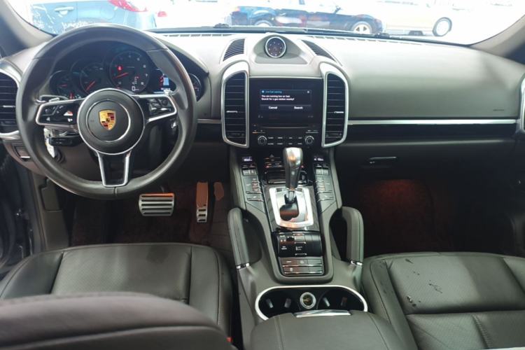 Used Porsche Cayenne 2016 Cayenne 3.0T Center Console