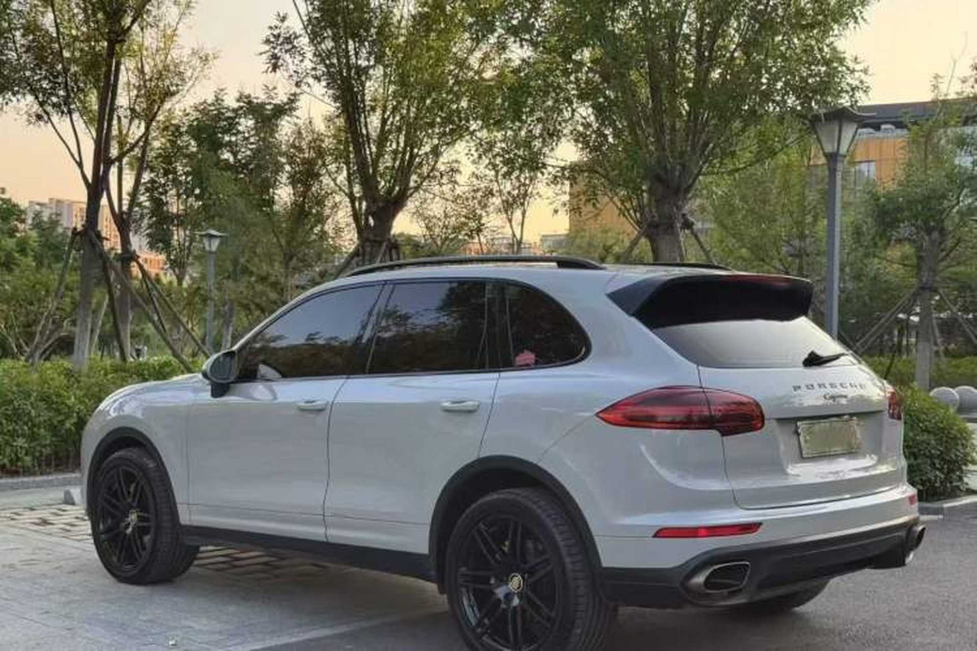 Used Porsche Cayenne 2016 Cayenne 3.0T Exterior 6