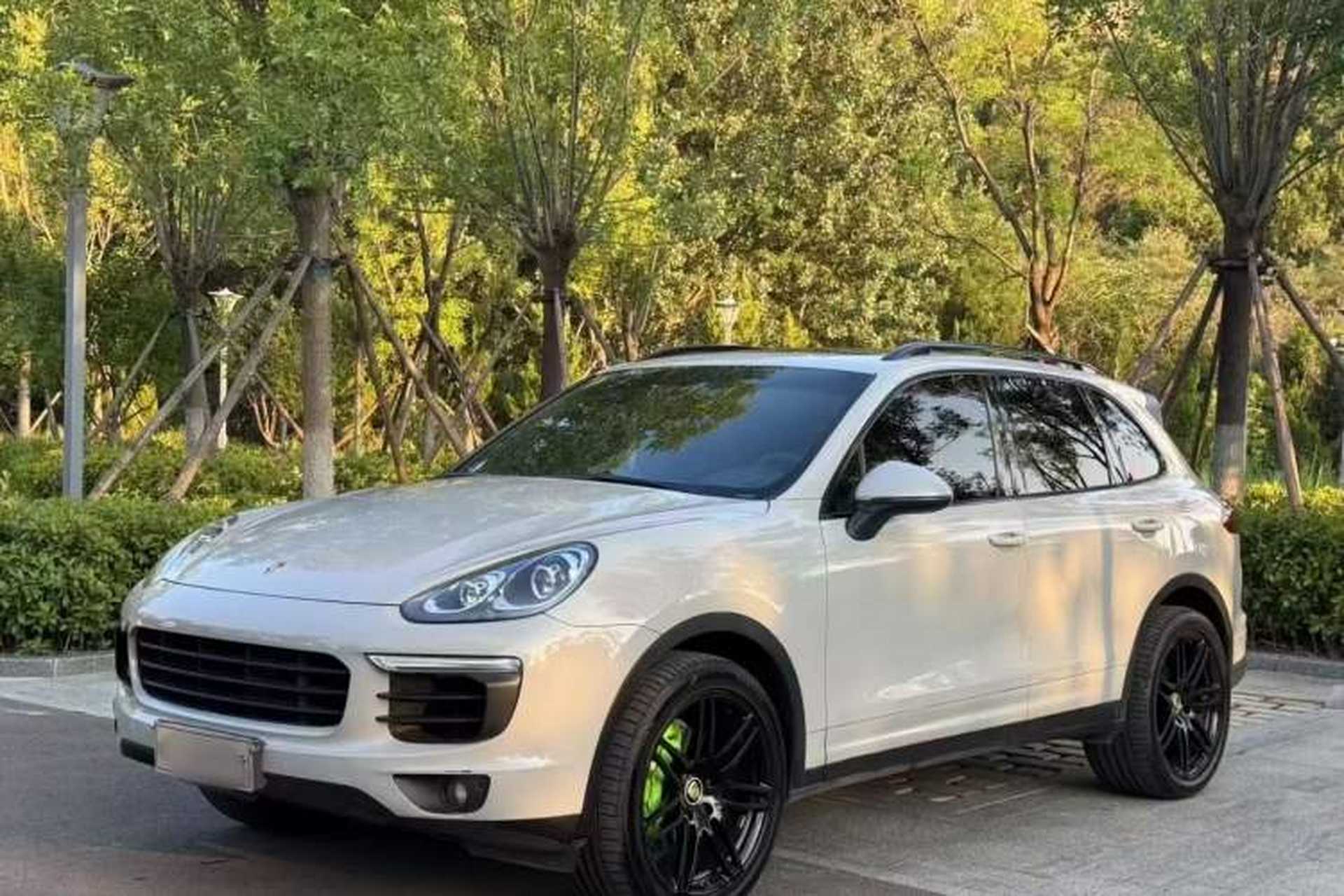 Used Porsche Cayenne 2016 Cayenne 3.0T Front Left 45 Deg