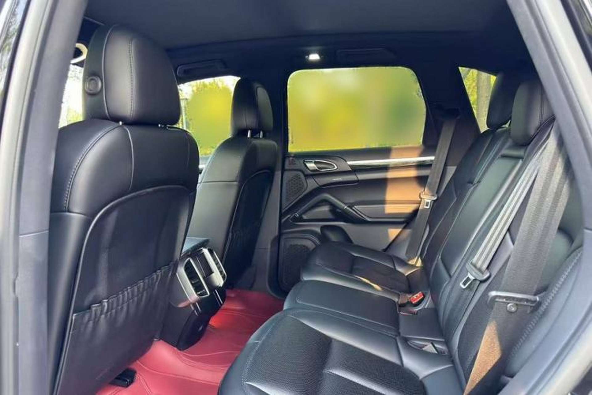 Used Porsche Cayenne 2016 Cayenne 3.0T Interior 2