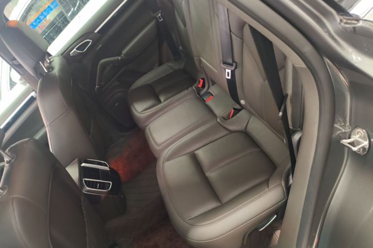 Used Porsche Cayenne 2016 Cayenne 3.0T Left Rear Seat