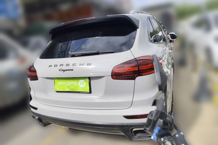 Used Porsche Cayenne 2016 Cayenne Platinum Edition 3.0T Rear