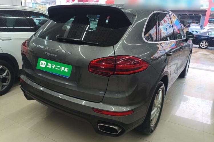 Used Porsche Cayenne 2016 Cayenne 3.0T Rear Right 45 Deg