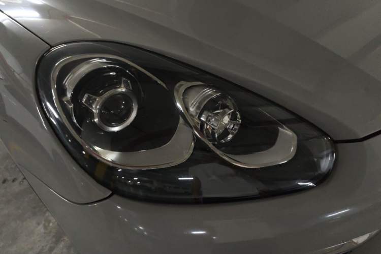Used Porsche Cayenne 2016 Cayenne 3.0T Right Front Headlight