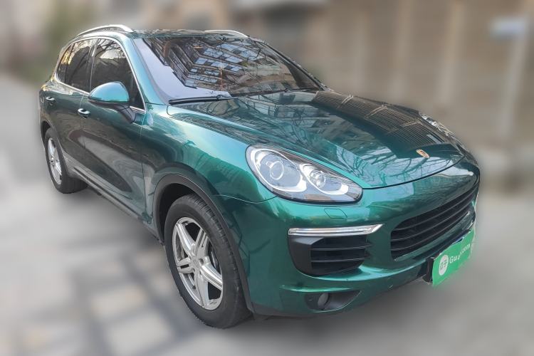 Used Porsche Cayenne 2016 Cayenne Platinum Edition 3.0T Front Right 45 Deg