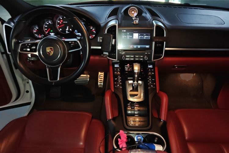 Used Porsche Cayenne 2016 Cayenne 3.0T Center Console