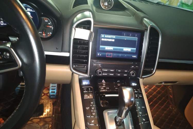 Used Porsche Cayenne 2016 Cayenne 3.0T Audio And AC Panel