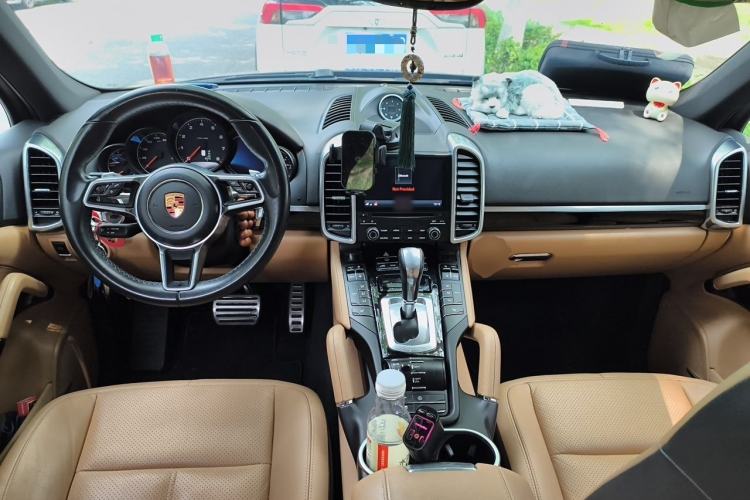 Used Porsche Cayenne 2016 Cayenne 3.0T Center Console