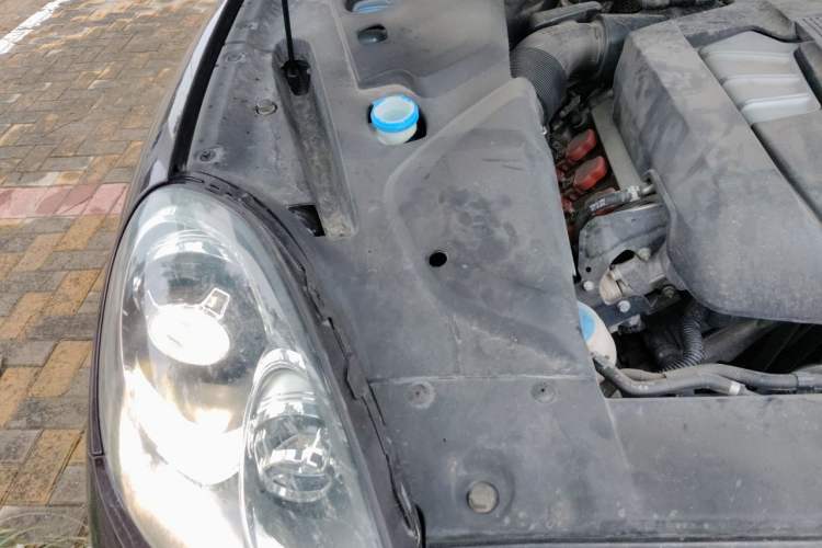 Used Porsche Cayenne 2016 Cayenne 3.0T Engine Bay Right