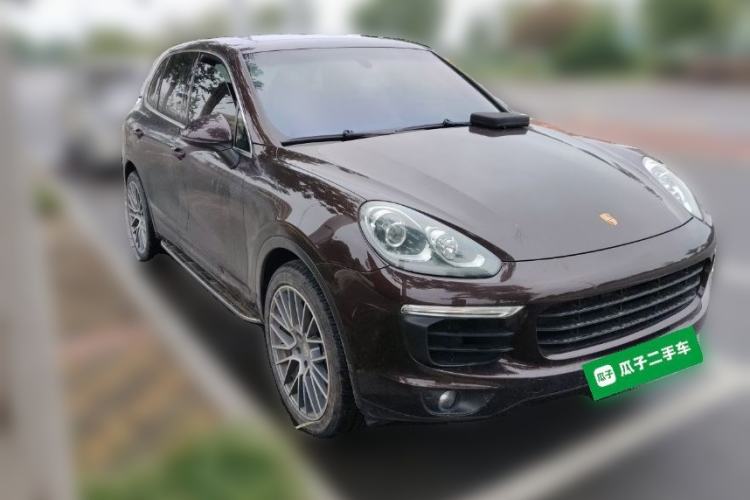 Used Porsche Cayenne 2016 Cayenne 3.0T Front Right 45 Deg