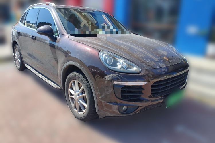 Used Porsche Cayenne 2016 Cayenne 3.0T Front Right 45 Deg