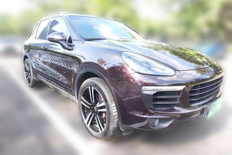 Used Porsche Cayenne 2016 Cayenne 3.0T Front Right 45 Deg