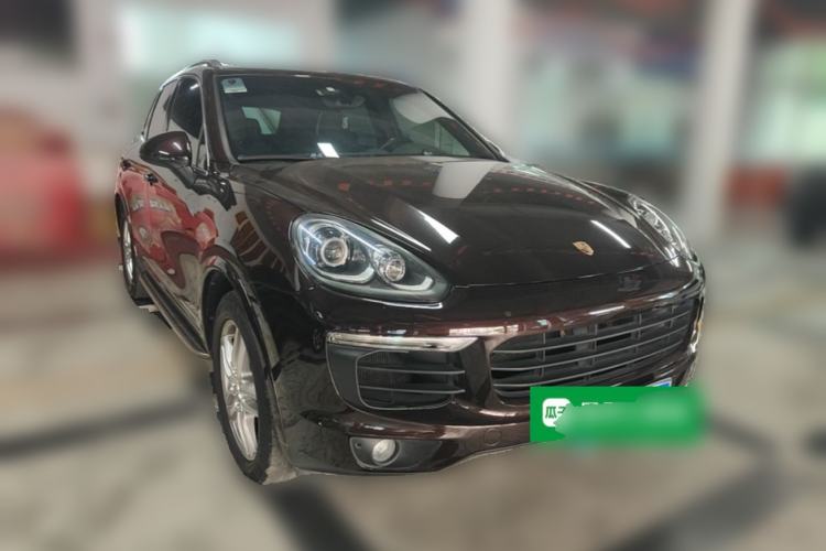 Used Porsche Cayenne 2016 Cayenne Platinum Edition 3.0T Front Right 45 Deg