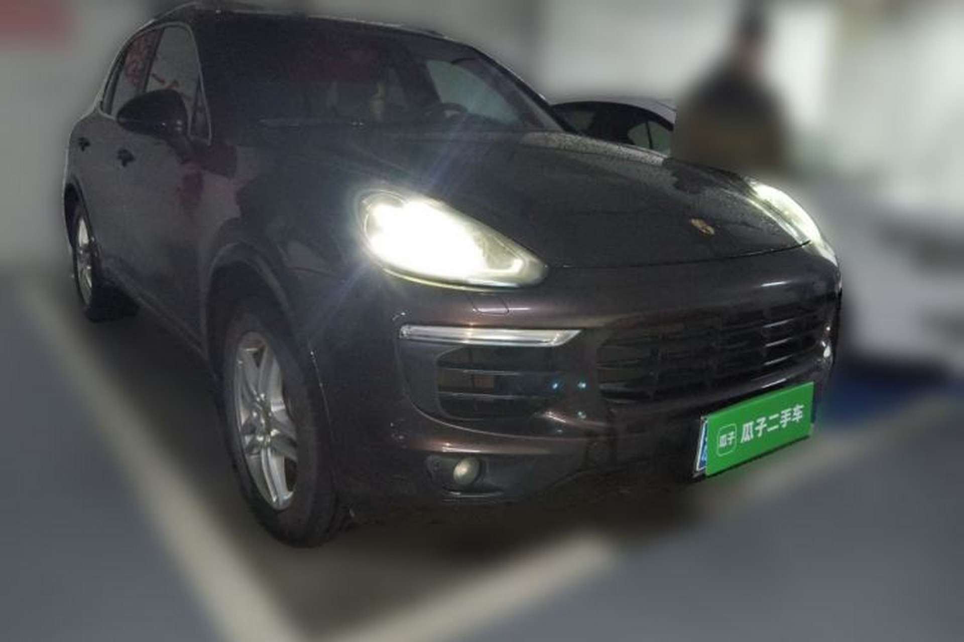 Used Porsche Cayenne 2016 Cayenne Platinum Edition 3.0T Front Right 45 Deg