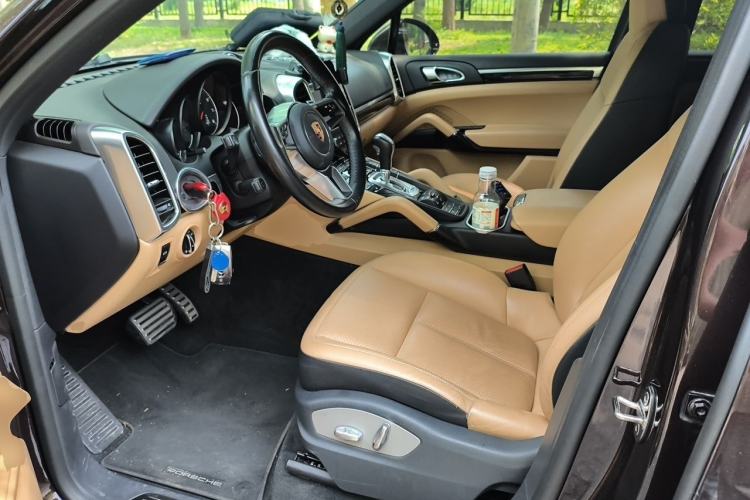 Used Porsche Cayenne 2016 Cayenne 3.0T Left Front Seat