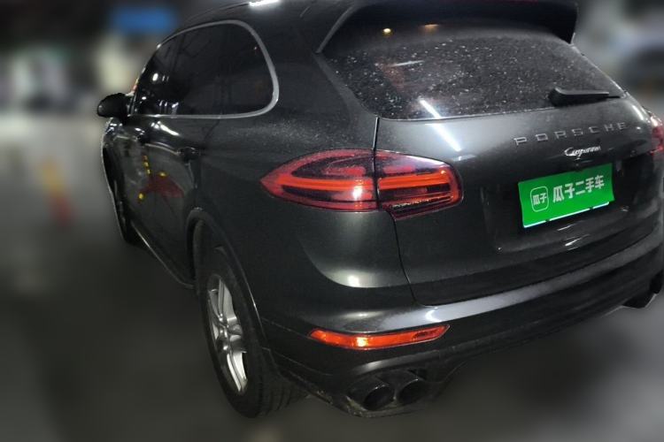 Used Porsche Cayenne 2016 Cayenne Platinum Edition 3.0T Rear Left 45 Deg
