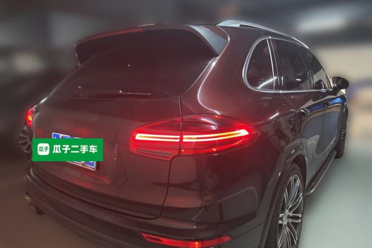 Used Porsche Cayenne 2016 Cayenne Platinum Edition 3.0T Rear Right 45 Deg
