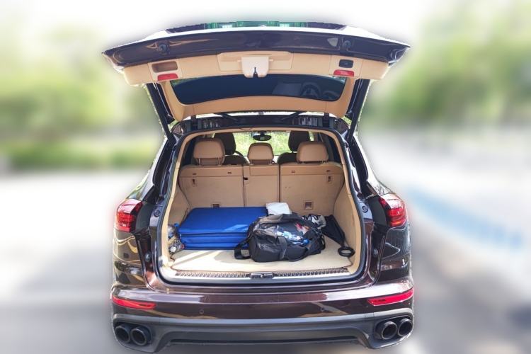Used Porsche Cayenne 2016 Cayenne 3.0T Trunk