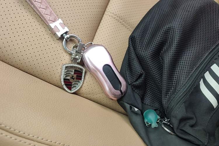 Used Porsche Cayenne 2016 Cayenne 3.0T Vehicle Key