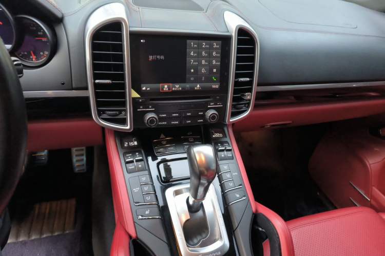 Used Porsche Cayenne 2016 Cayenne 3.0T Audio And AC Panel