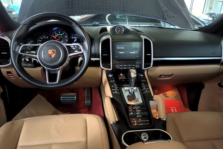 Used Porsche Cayenne 2016 Cayenne 3.0T Center Console