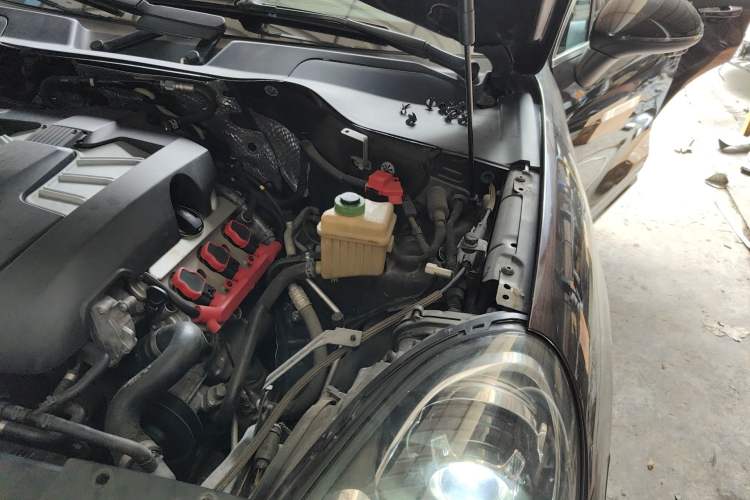 Used Porsche Cayenne 2016 Cayenne 3.0T Engine Bay Left